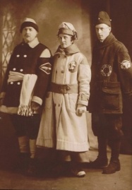 Frederick Wilhelm Schroeder, Auguste Wilhelmine (Besser) Schroeder, and Heinrich Ludwig Wilhelm Schroeder (ca. 1875)